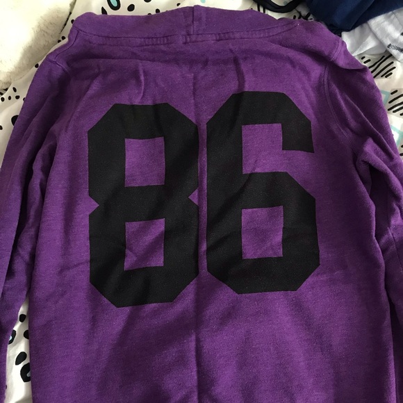 PINK Sweatshirt - Picture 3 of 3